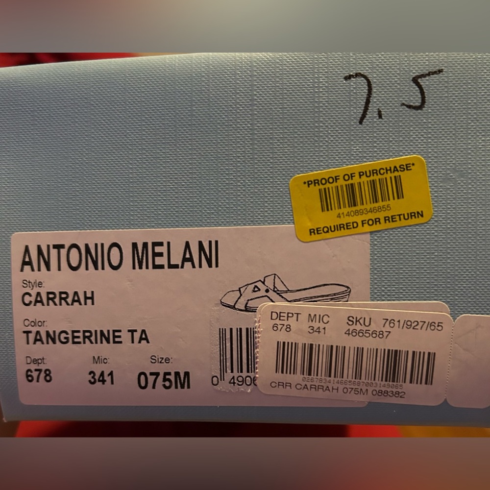 NEW- Antonio Melani Carrah shoes - Picture 5 of 5
